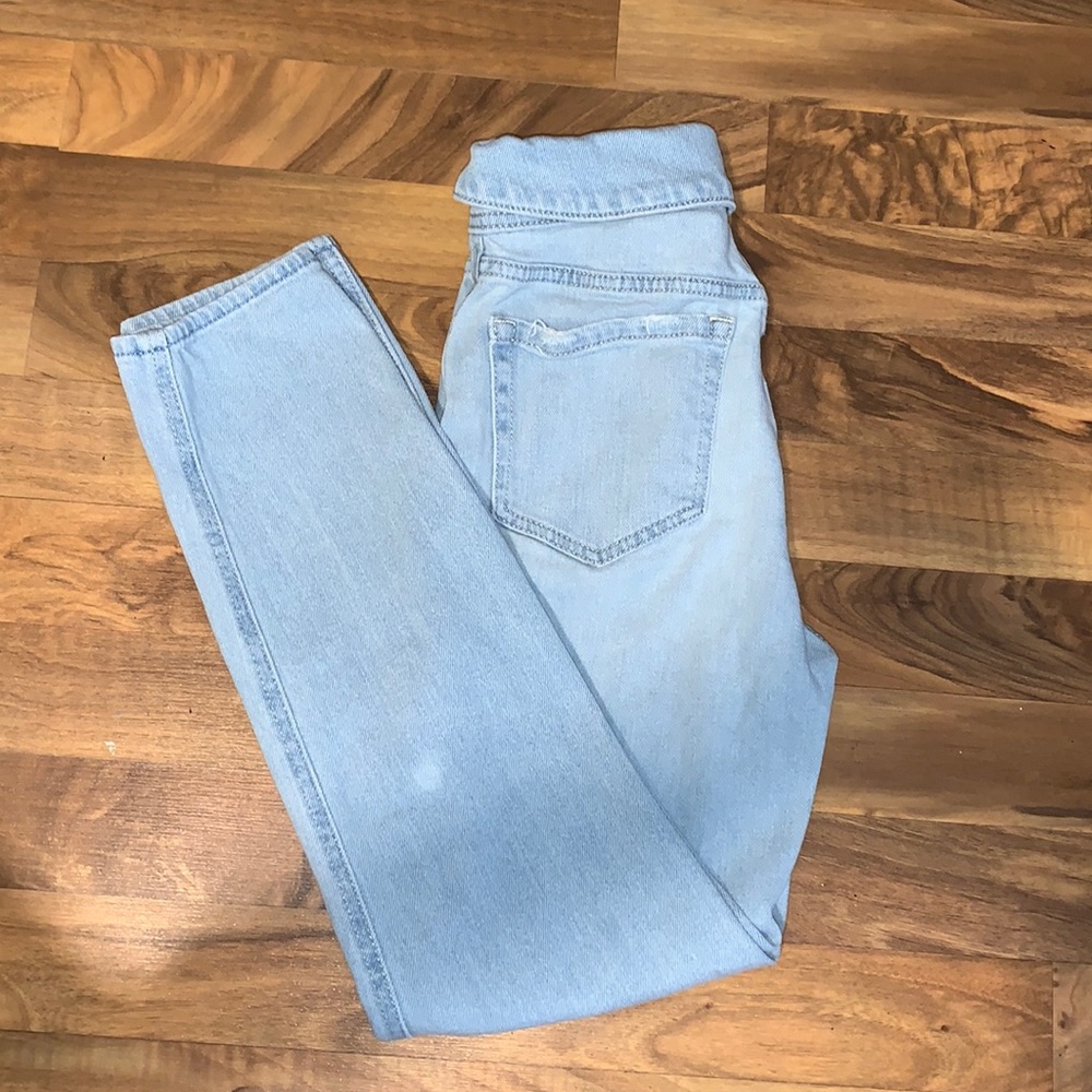 High-rise Mom Jean